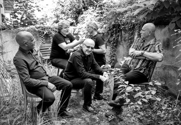 Mrakoplaš kontra Alzheimer / benefiční koncert