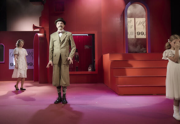 Kristýna Jedličková, Jan Vondráček, Josefína Jirsová 