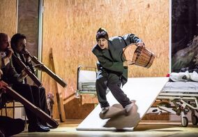 Sen v červeném domě